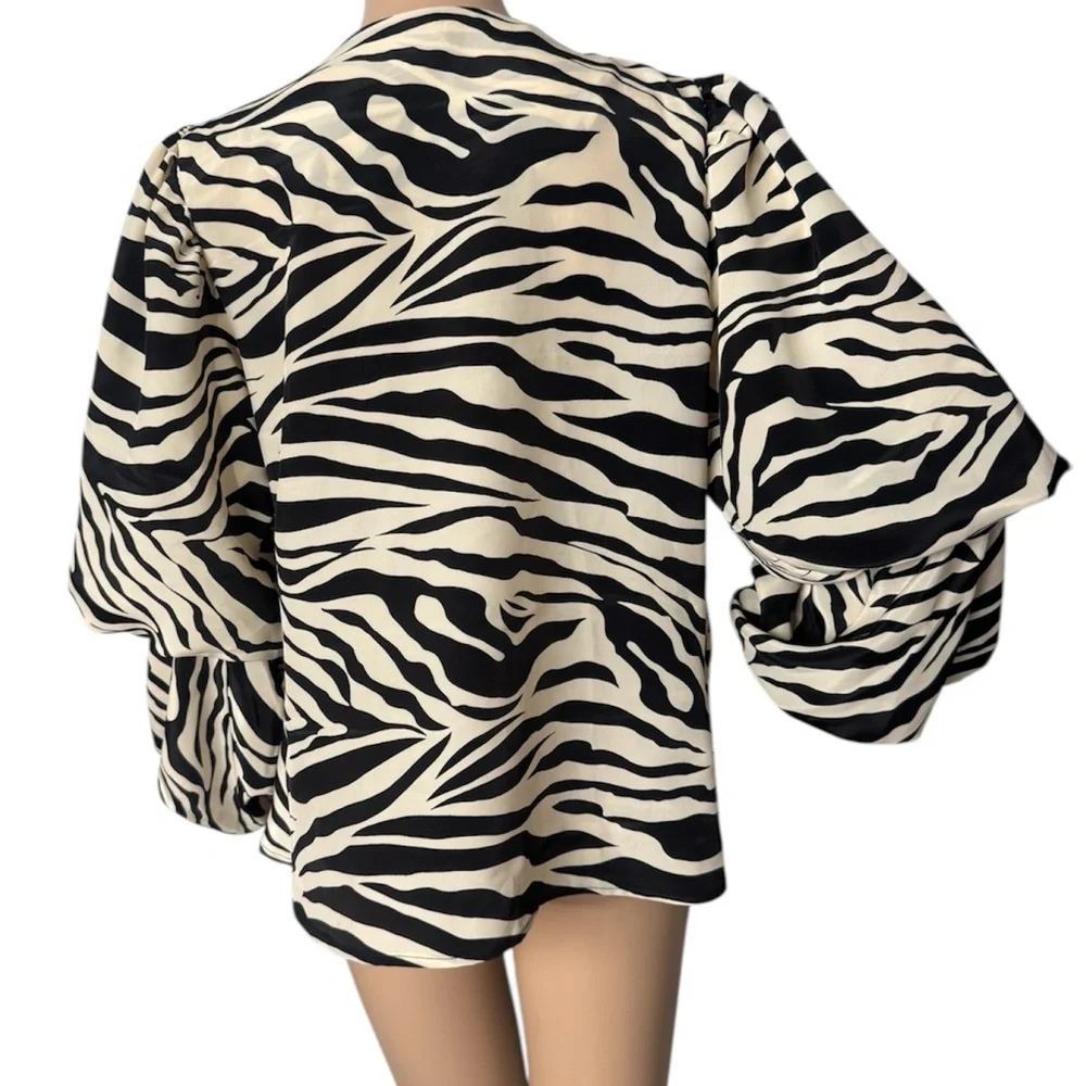 Olivia Preckel Animal Print Blouse - Picture 2 of 5